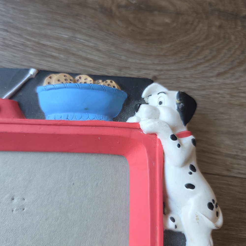Vintage Walt Disney Company 101 Dalmation Puppies Watching TV Picture Frame - Picture 7 of 12